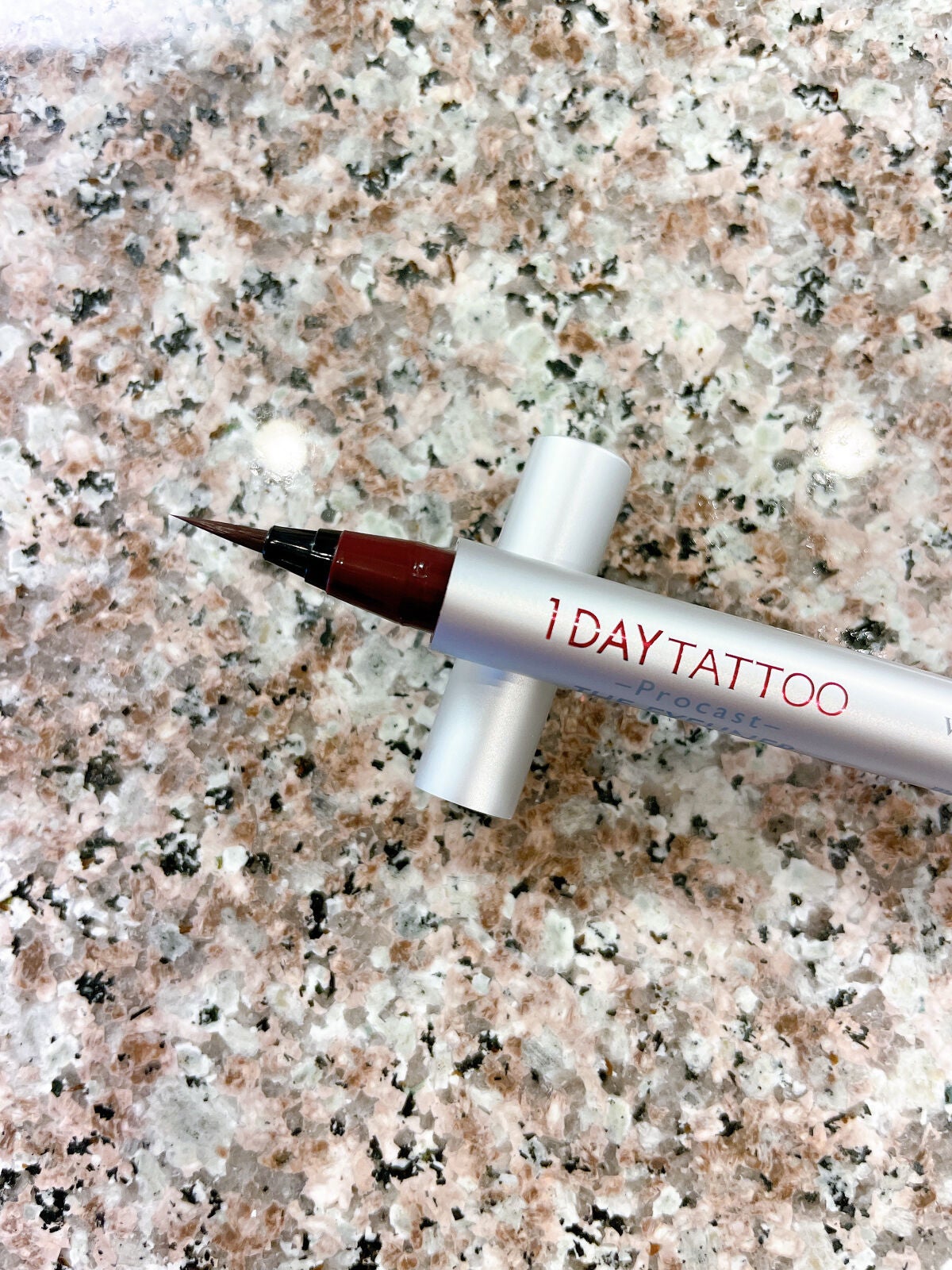 1DAY TATTOO プロキャスト ザ・アイライナー/K-パレット/リキッドアイライナーを使ったクチコミ(5枚目)