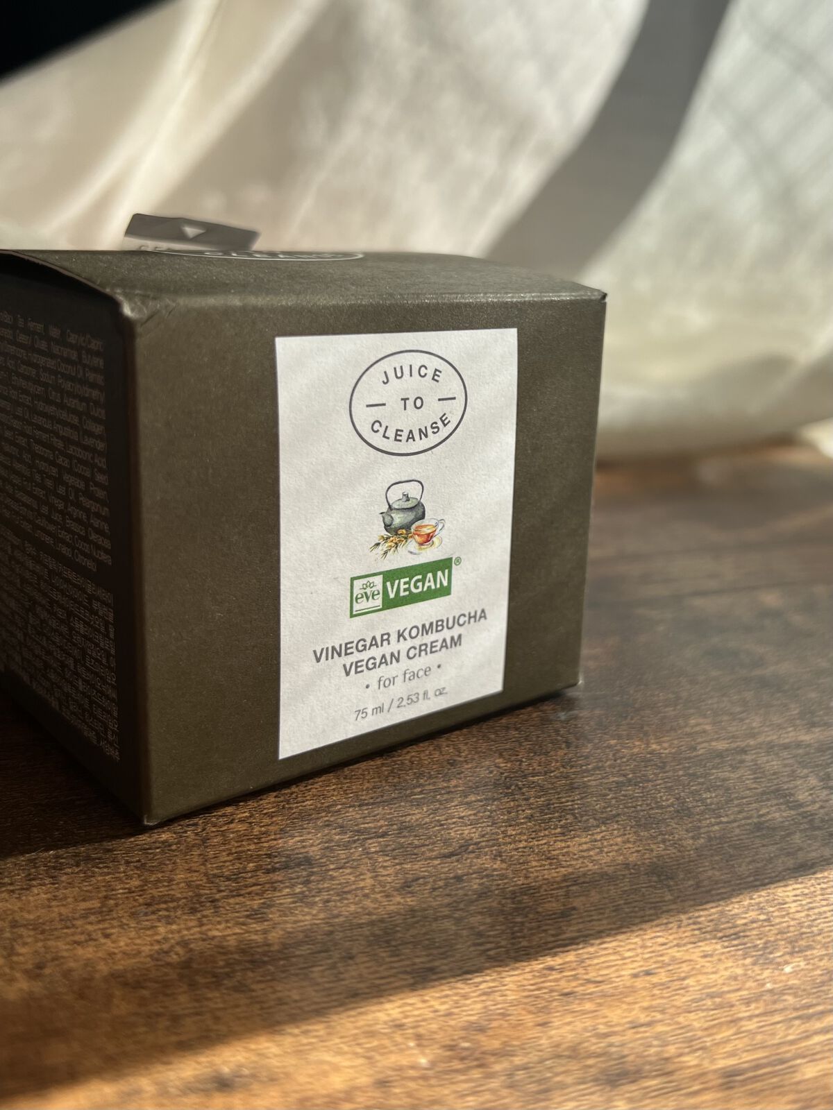 ビネガー コンブチャヴィーガン クリーム/JUICE TO CLEANSE/フェイスクリームを使ったクチコミ（2枚目）