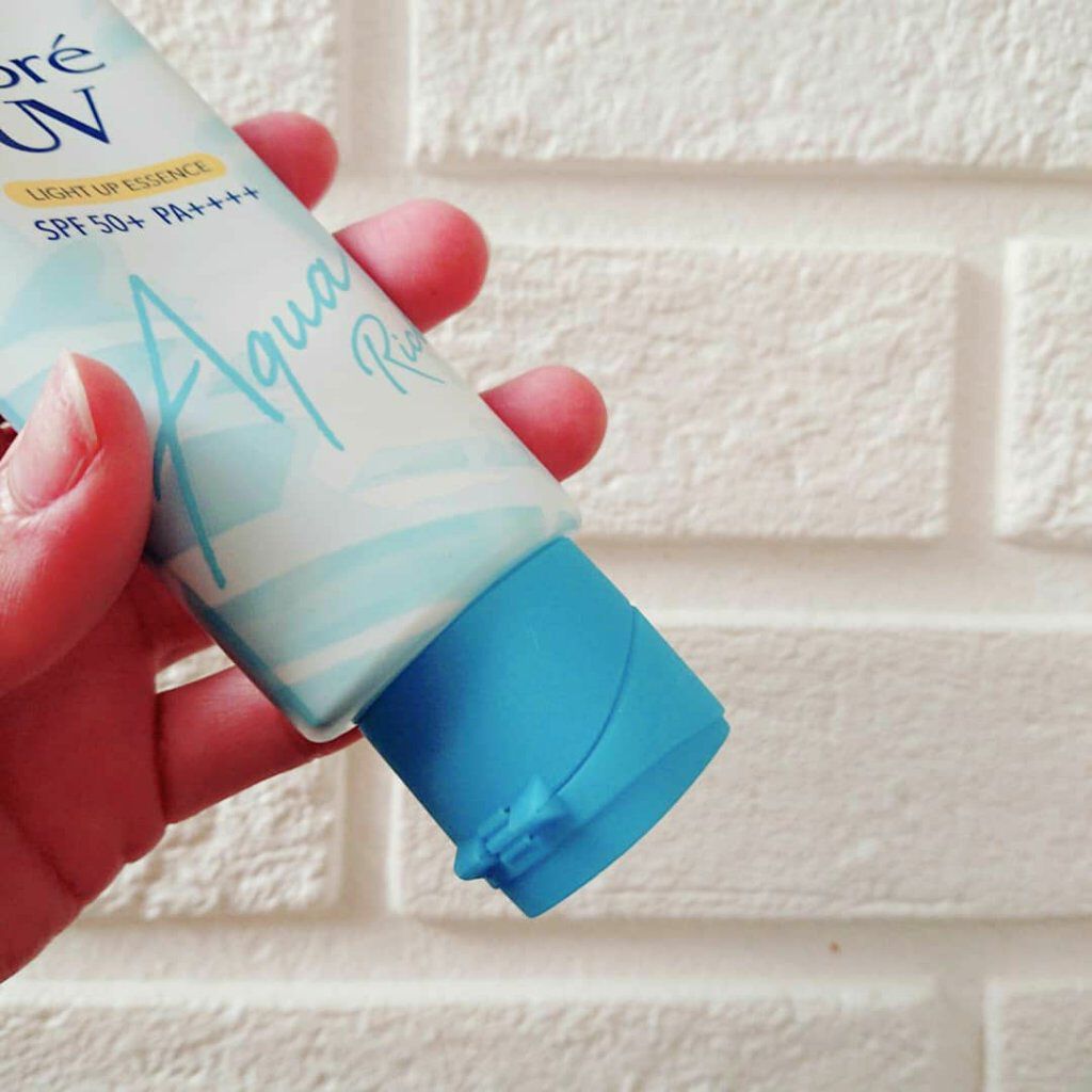 ビオレUV アクアリッチ ライトアップエッセンス/ビオレ/日焼け止めクリームを使ったクチコミ(2枚目)