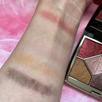 サンク クルール クチュール<バーズ オブ ア フェザー>/Dior/アイシャドウパレットを使ったクチコミ(5枚目)