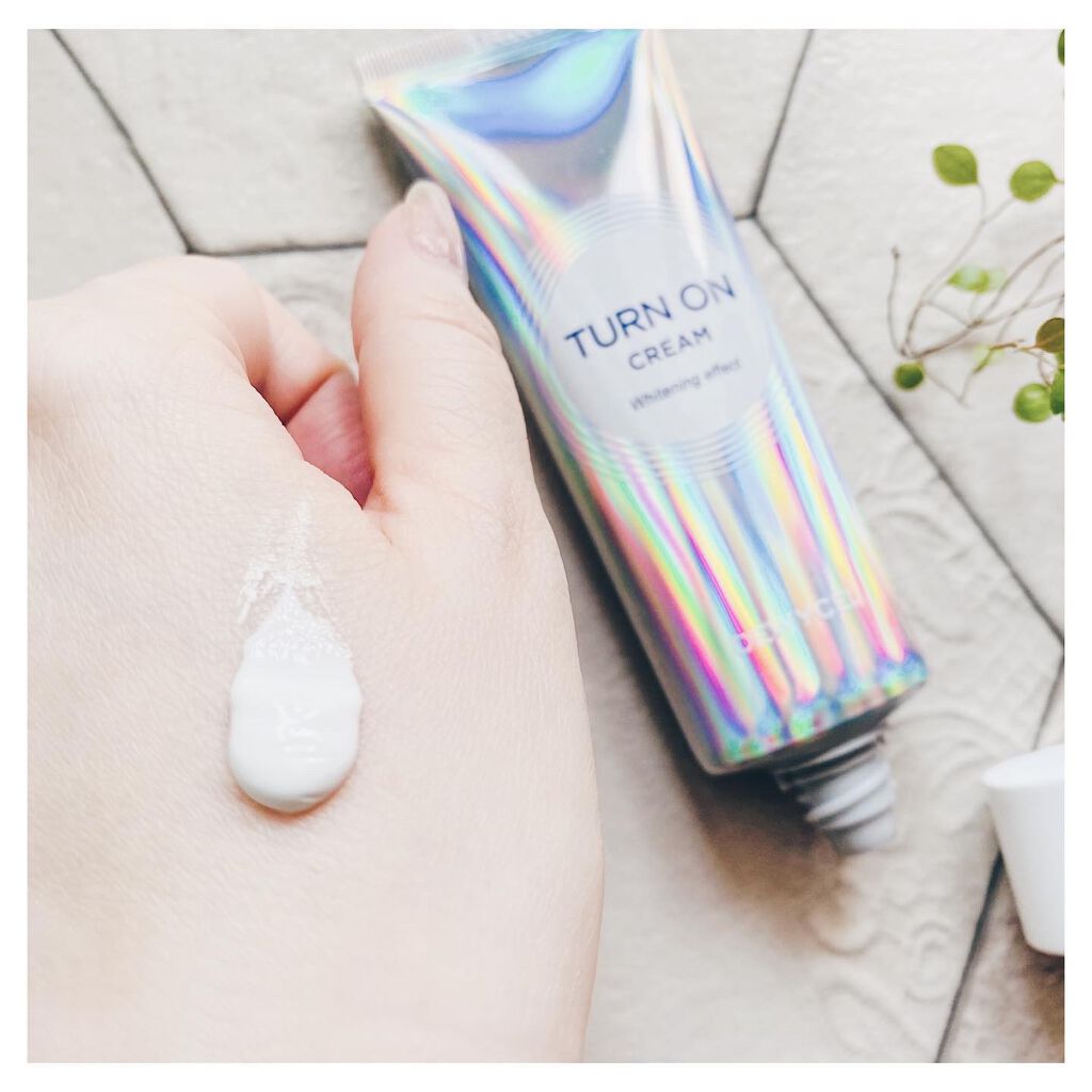 デュイセル ターンオンクリーム/DEWYCEL/フェイスクリームを使ったクチコミ（3枚目）