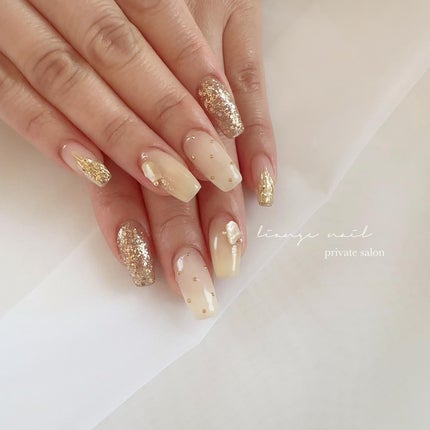 #リアブジェルネイル,#リップスティックジェルネイル,#ジェルネイル,#ネイル,#大人ニュアンスネイル,#ニュアンスネイル,#春ネイル,#シェルネイルのネイルデザイン