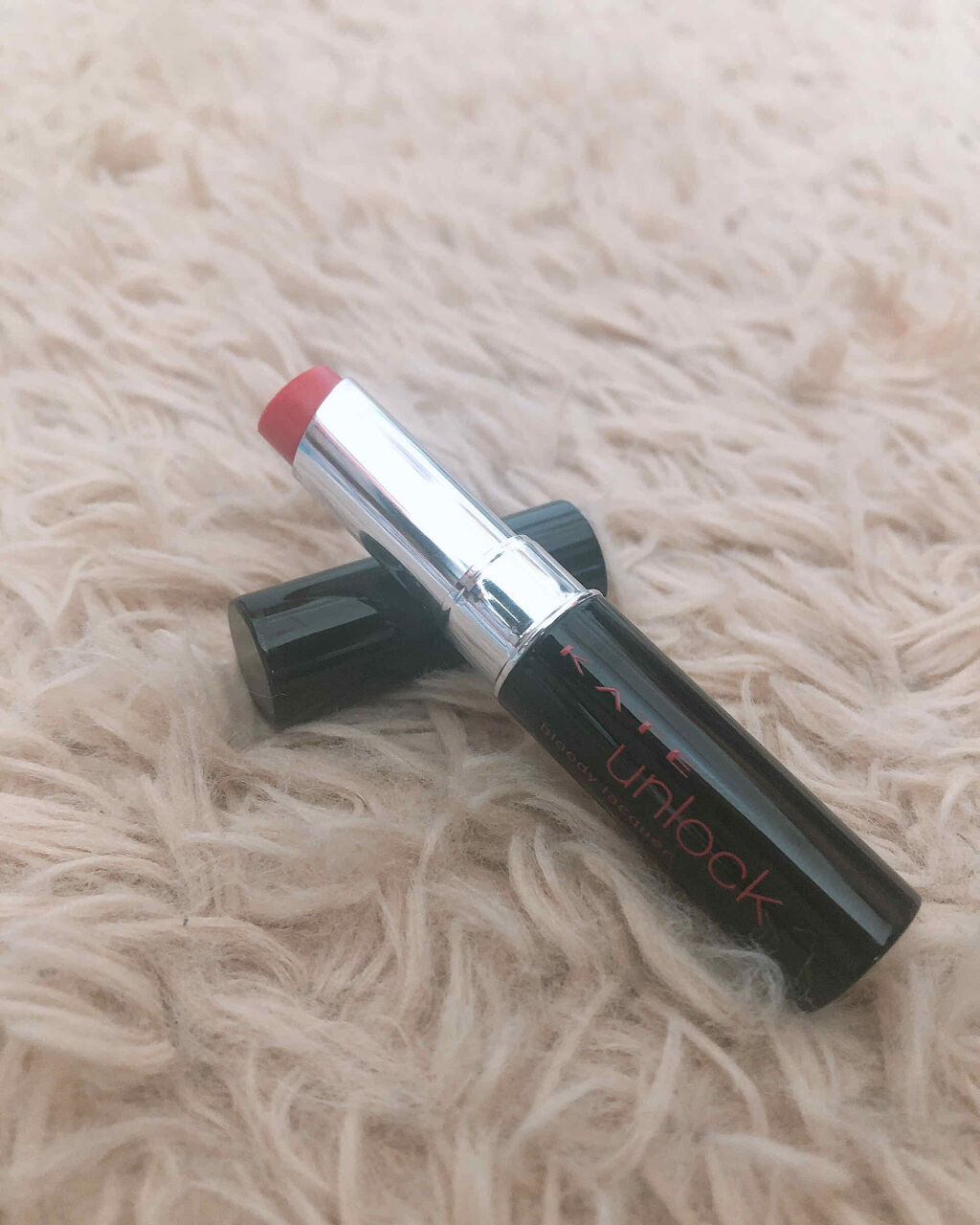 ブラッディラッカー/KATE/口紅を使ったクチコミ（2枚目）