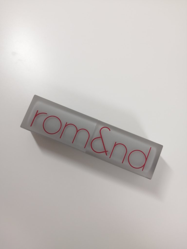 ゼロマットリップスティック 01 ダスティピンク/rom&nd/口紅を使ったクチコミ（1枚目）