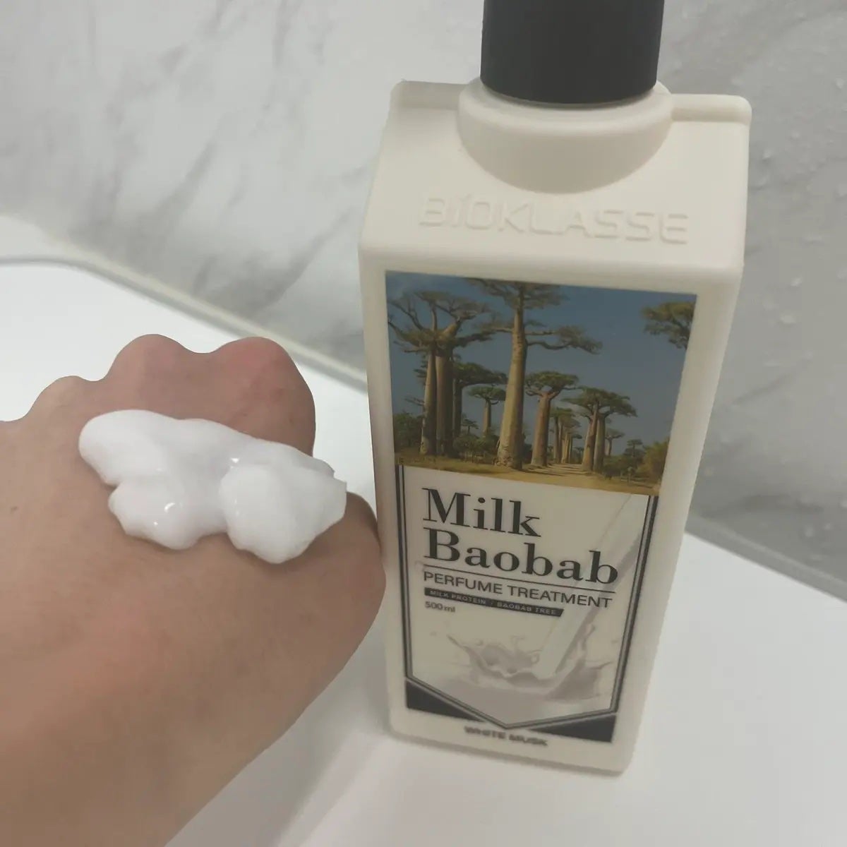 パフュームシャンプー/トリートメント (ホワイトムスク)/ミルクバオバブ/市販シャンプーを使ったクチコミ(4枚目)