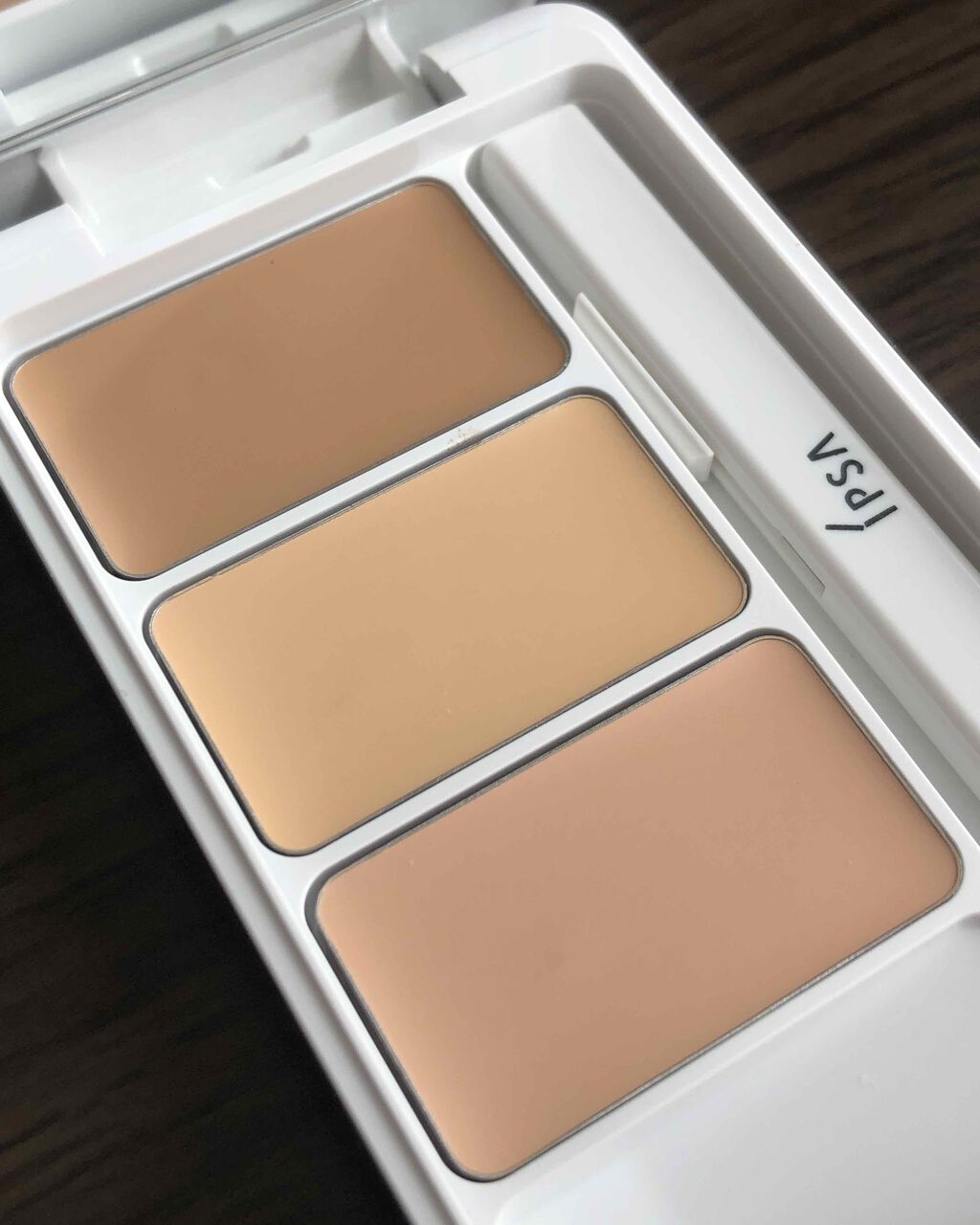 クリエイティブコンシーラー/IPSA/パレットコンシーラーを使ったクチコミ（2枚目）