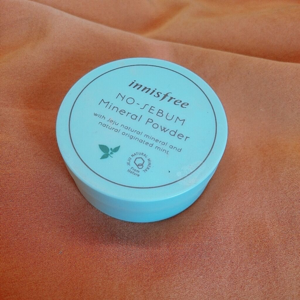 ノーセバム ミネラルパウダー/innisfree/ルースパウダーを使ったクチコミ（1枚目）