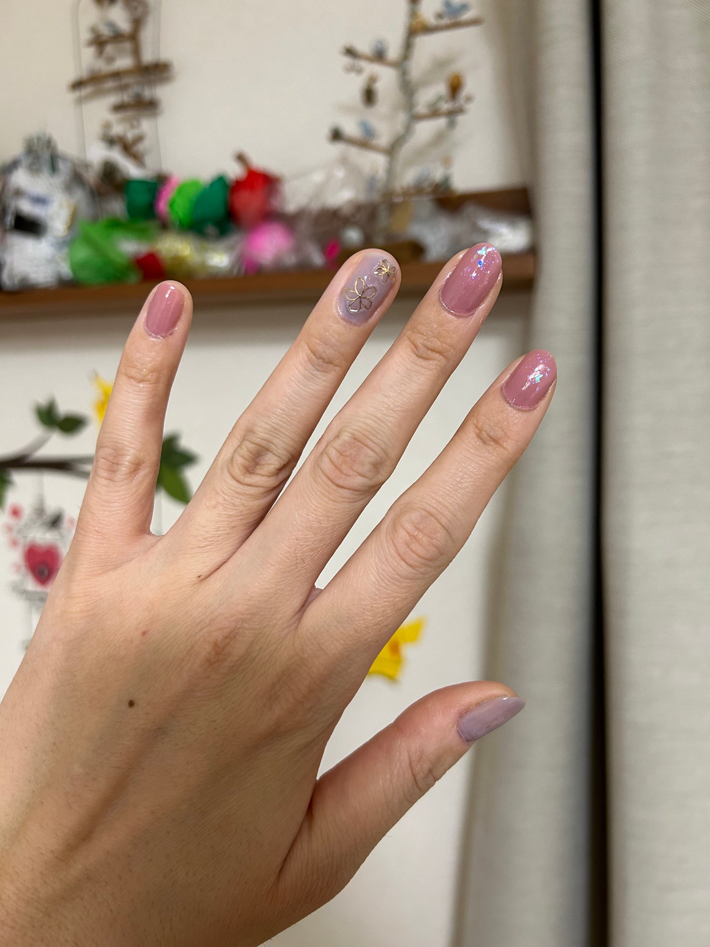 カラフルネイルズ/キャンメイク/マニキュアを使ったクチコミ(6枚目)