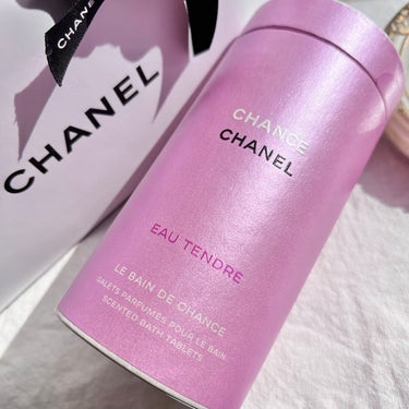 CHANEL チャンス オー タンドゥル バス タブレットのクチコミ「〖 幸運を引き寄せるバスタイム🛁🫧 〗
チャンス オー タンドゥルの香りのバスタブレット🫧🫧🫧.....」（3枚目）