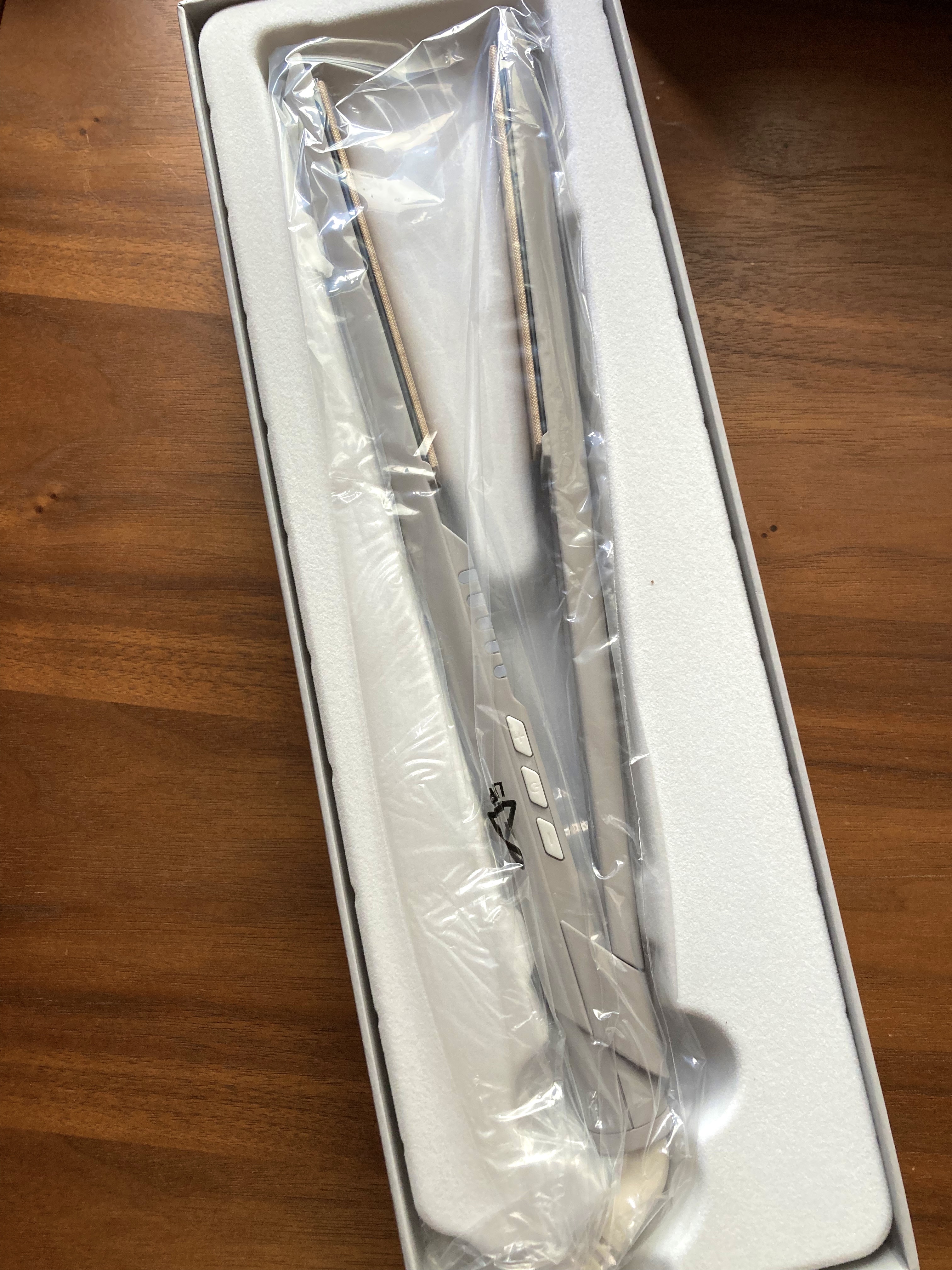 シルクプロヘアアイロン｜ラディアントの口コミ - ラディアントライト