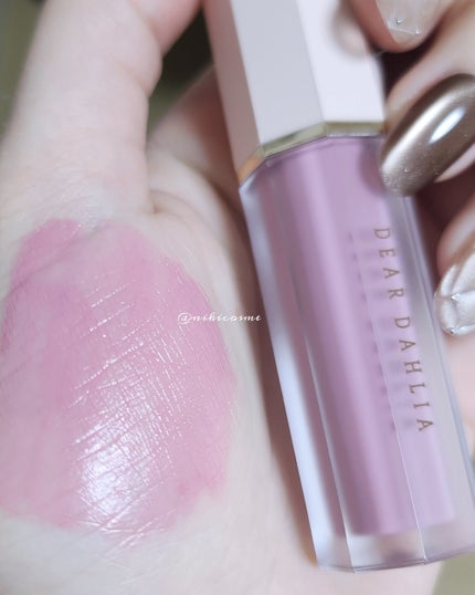 ペタルドロップリキッドブラッシャー/DEAR DAHLIA/リキッドチークを使ったクチコミ(5枚目)