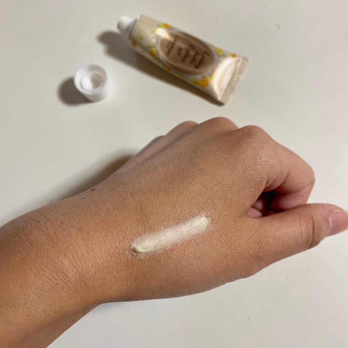 ラスティングマルチアイベース WP/キャンメイク/アイシャドウベースを使ったクチコミ(4枚目)