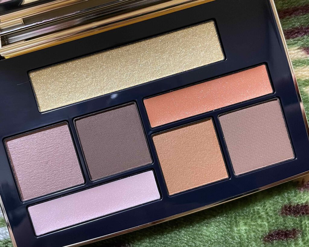 EMI on LIPS 「..Amplitudeアイカラーパレットホリデーリミテット..」(1枚目)