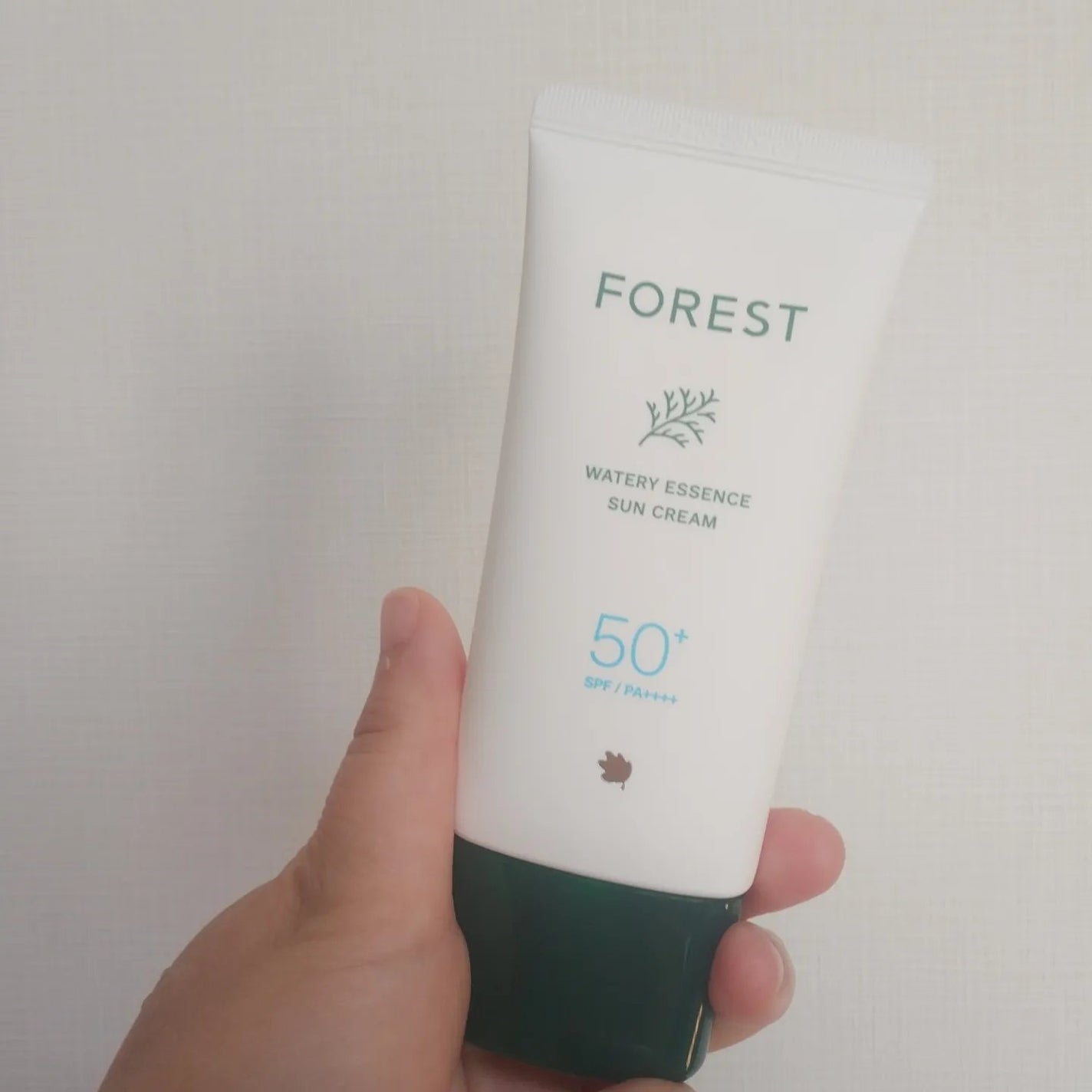 ウォータリーエッセンスUVクリーム/FoRest by Greenfinger/日焼け止めクリームを使ったクチコミ(1枚目)