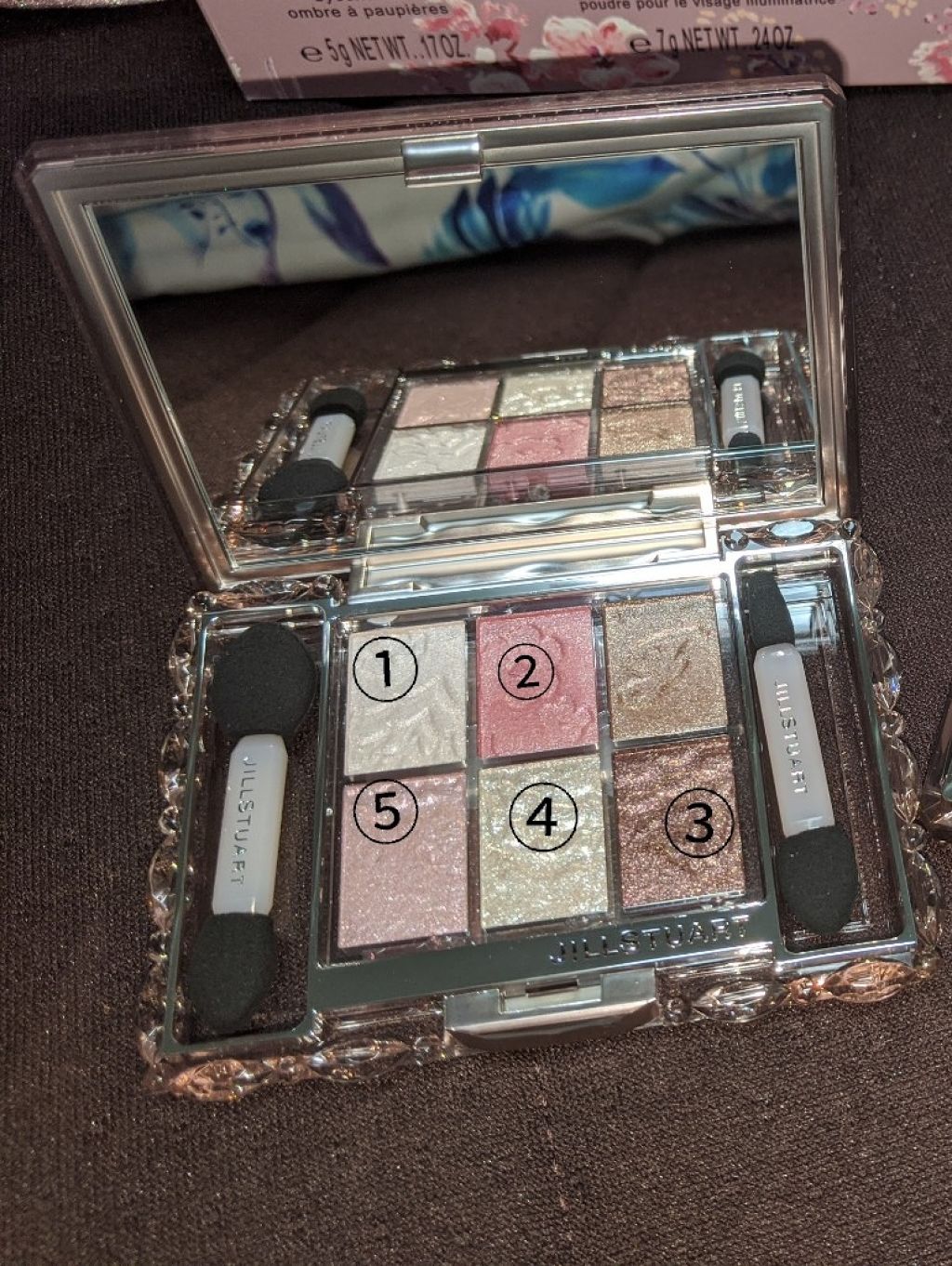 ハーフェイヴァリット アイズ(アイカラー)/JILL STUART/アイシャドウパレットを使ったクチコミ(2枚目)