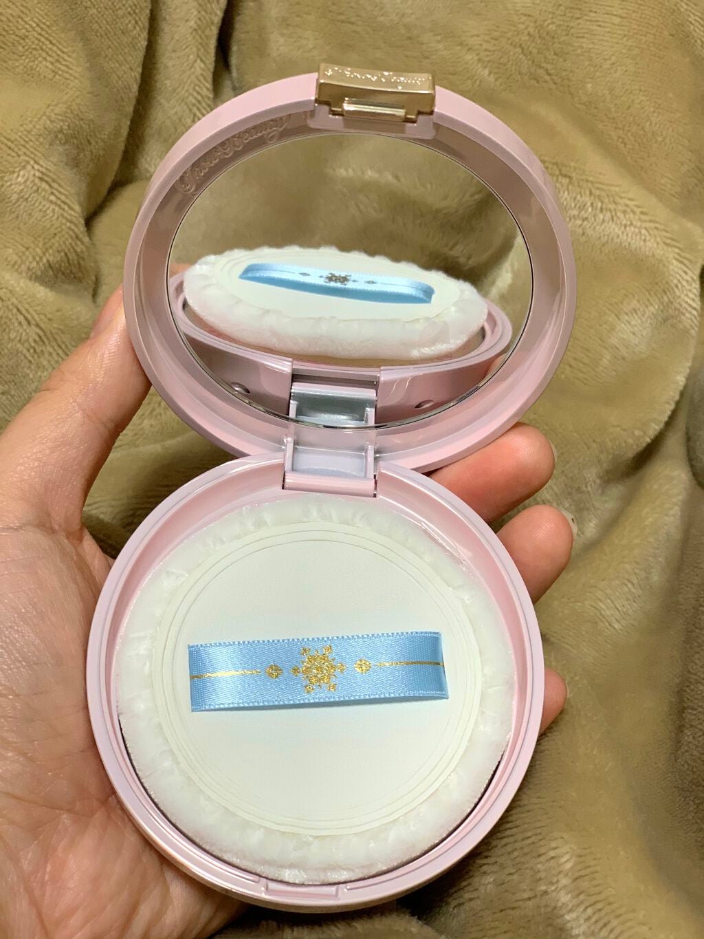 スノービューティー ホワイトニング スキンケアパウダーP2021 /スノービューティー/プレストパウダーを使ったクチコミ(2枚目)