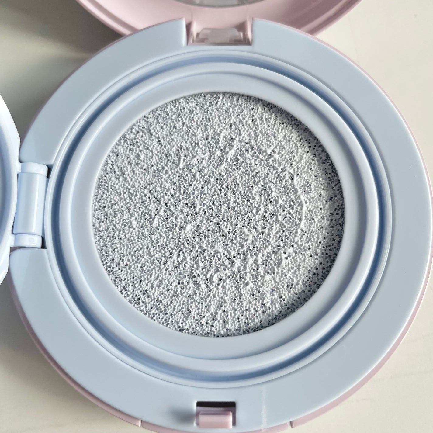 デューライクジェロー トーンアップクッション/espoir/化粧下地を使ったクチコミ(4枚目)