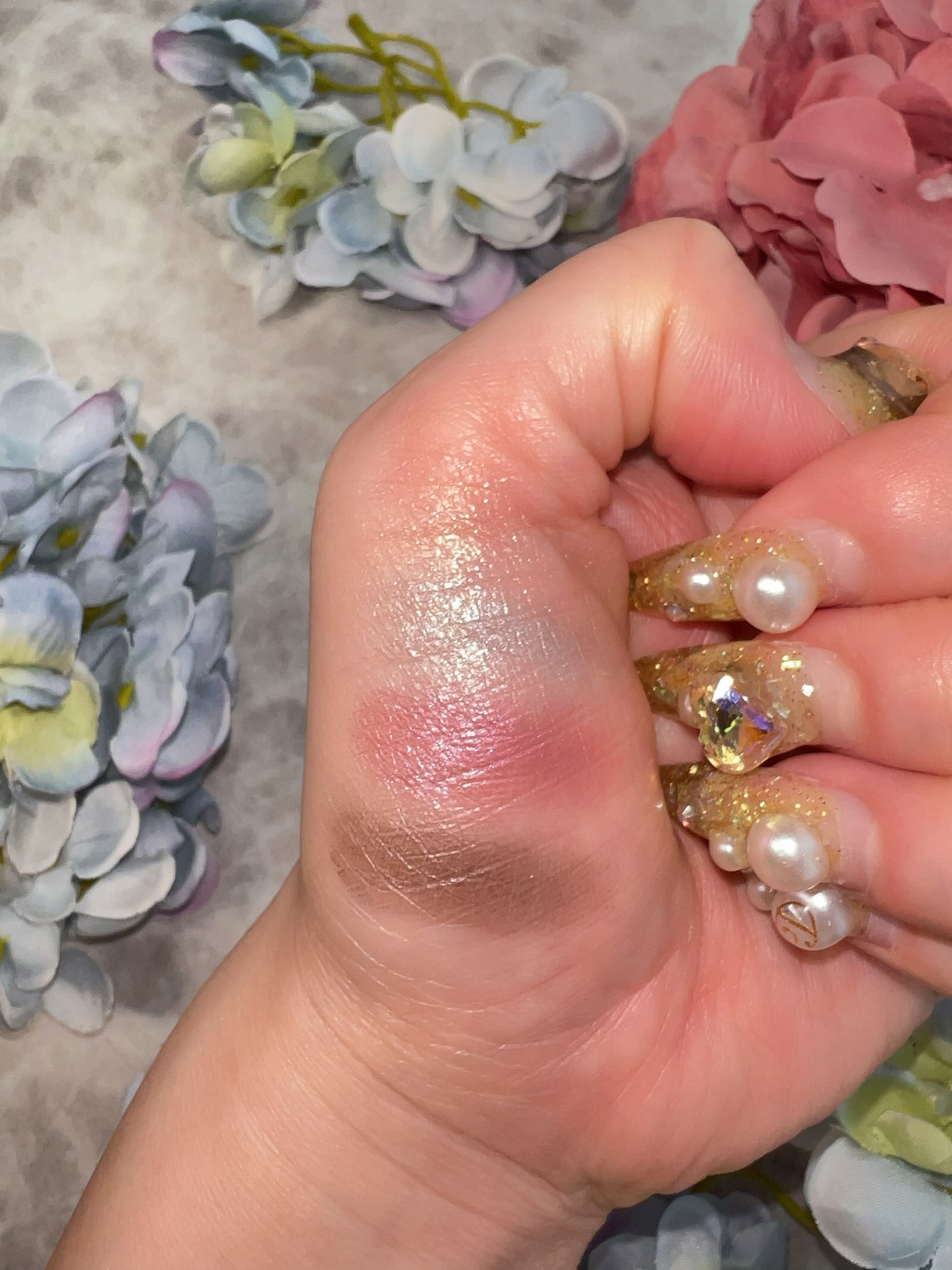 シグニチャー カラー アイズ/SUQQU/アイシャドウパレットを使ったクチコミ(3枚目)