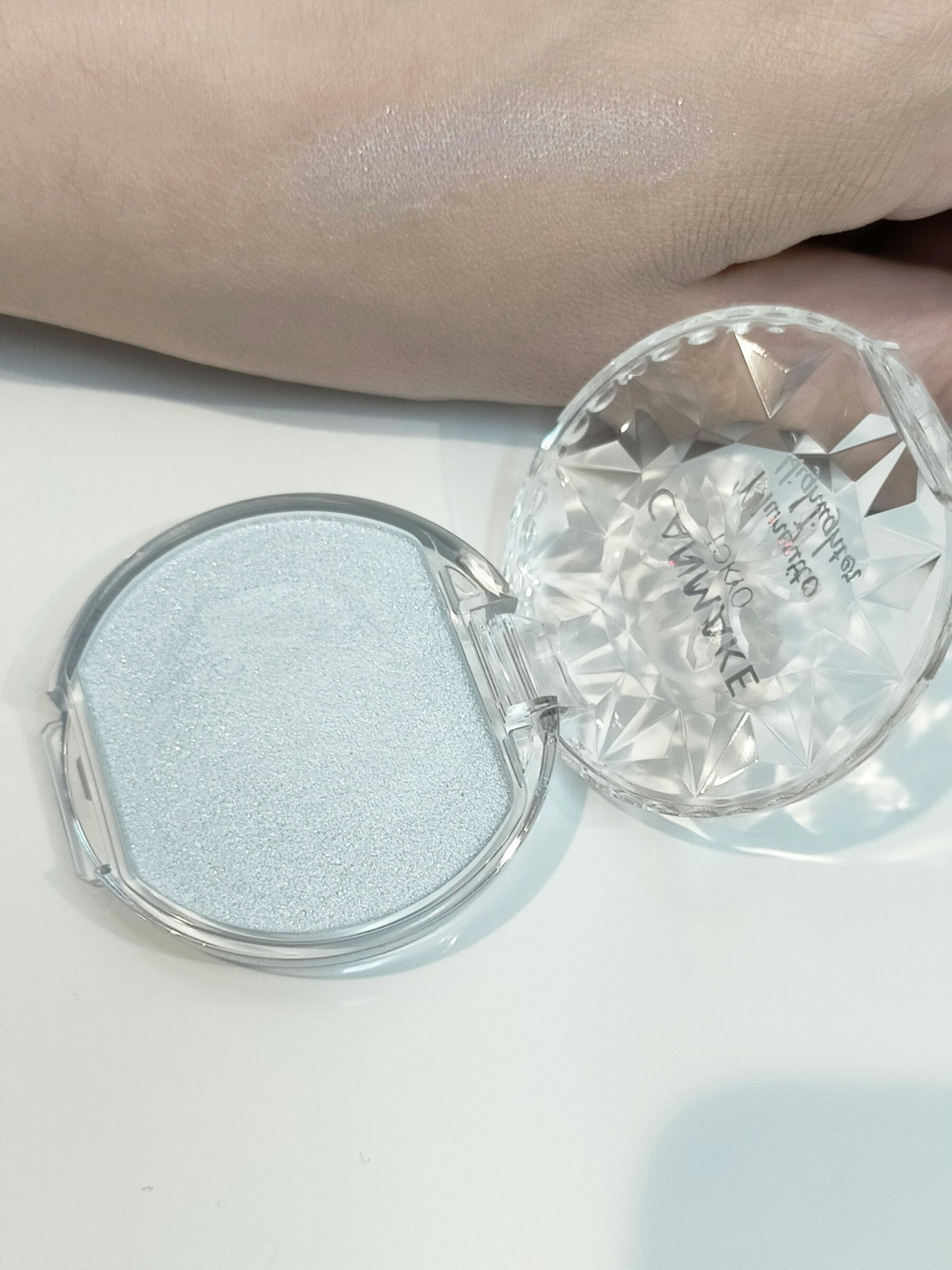 むにゅっとハイライター/キャンメイク/クリームハイライトを使ったクチコミ（2枚目）