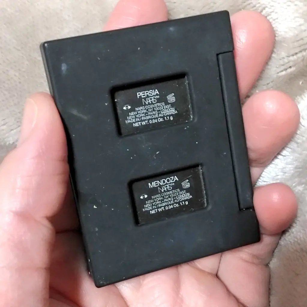 シングルアイシャドー/NARS/単色アイシャドウを使ったクチコミ(2枚目)