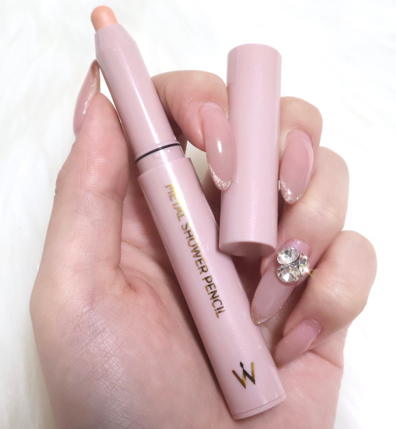 ウォンジョンヨ メタルシャワーペンシル/Wonjungyo/スティックアイシャドウを使ったクチコミ(1枚目)