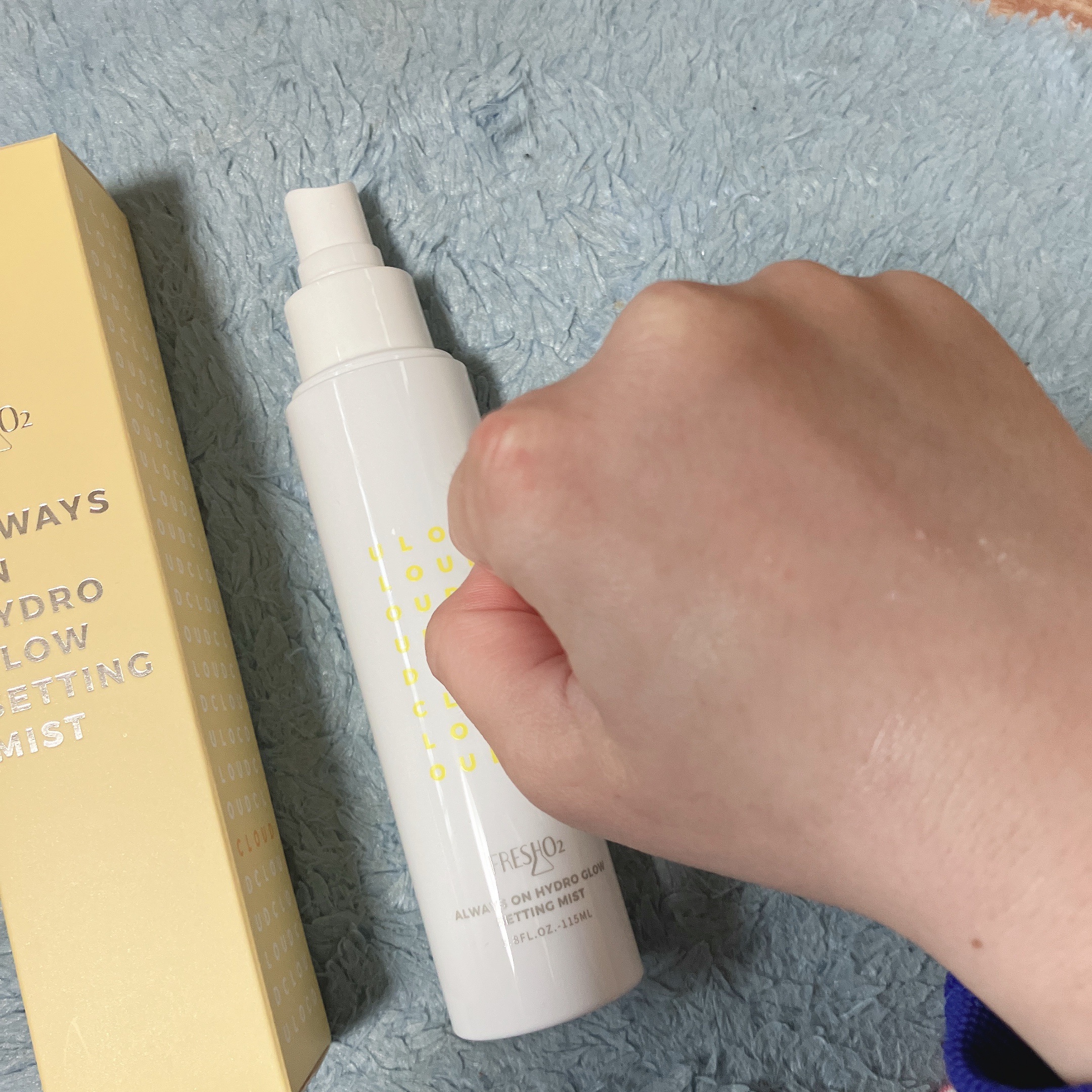 クラウドオールウェイズオン ハイドログロー メイクキー プミスト/FRESHO2/フィックスミストを使ったクチコミ（1枚目）