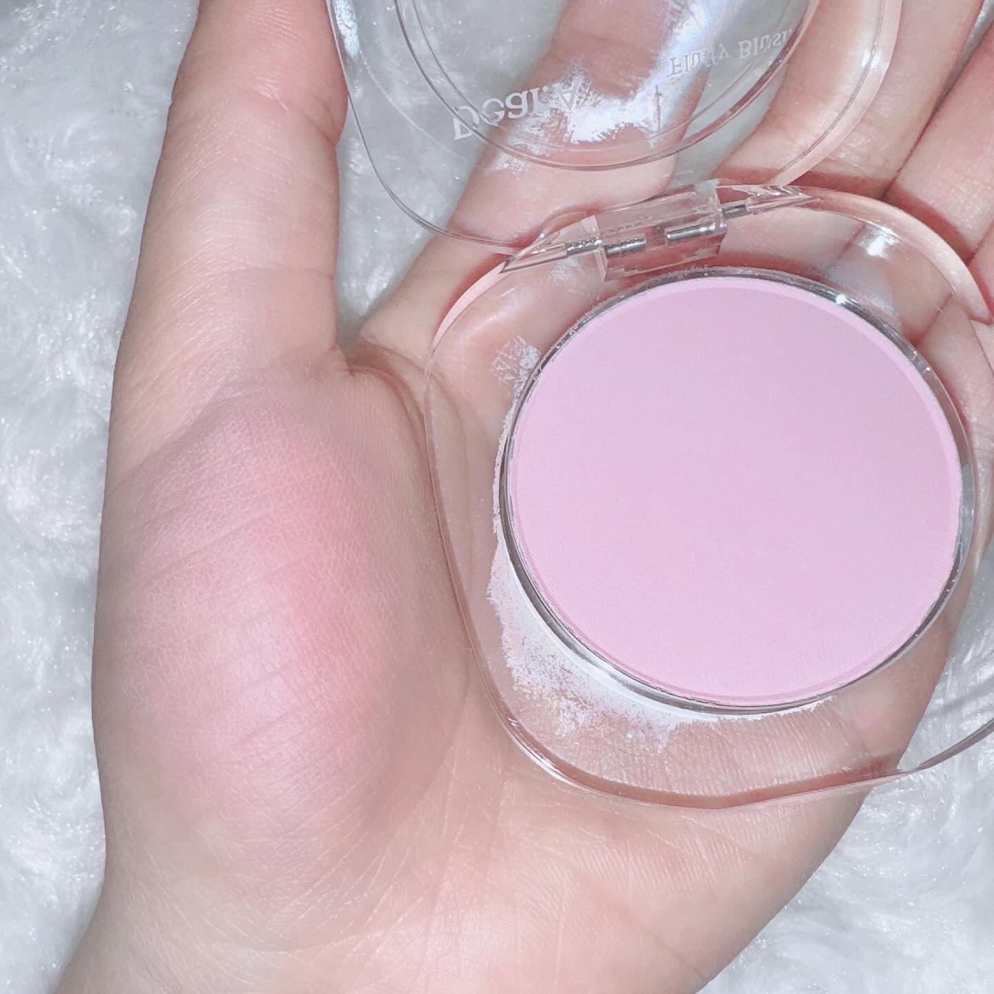 フラッフィーブラッシュ/Dear.A/パウダーチークを使ったクチコミ（2枚目）