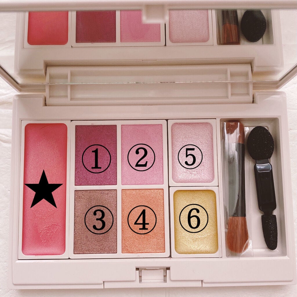 クリスマスコフレ 2021/エトヴォス/メイクアップキットを使ったクチコミ(2枚目)