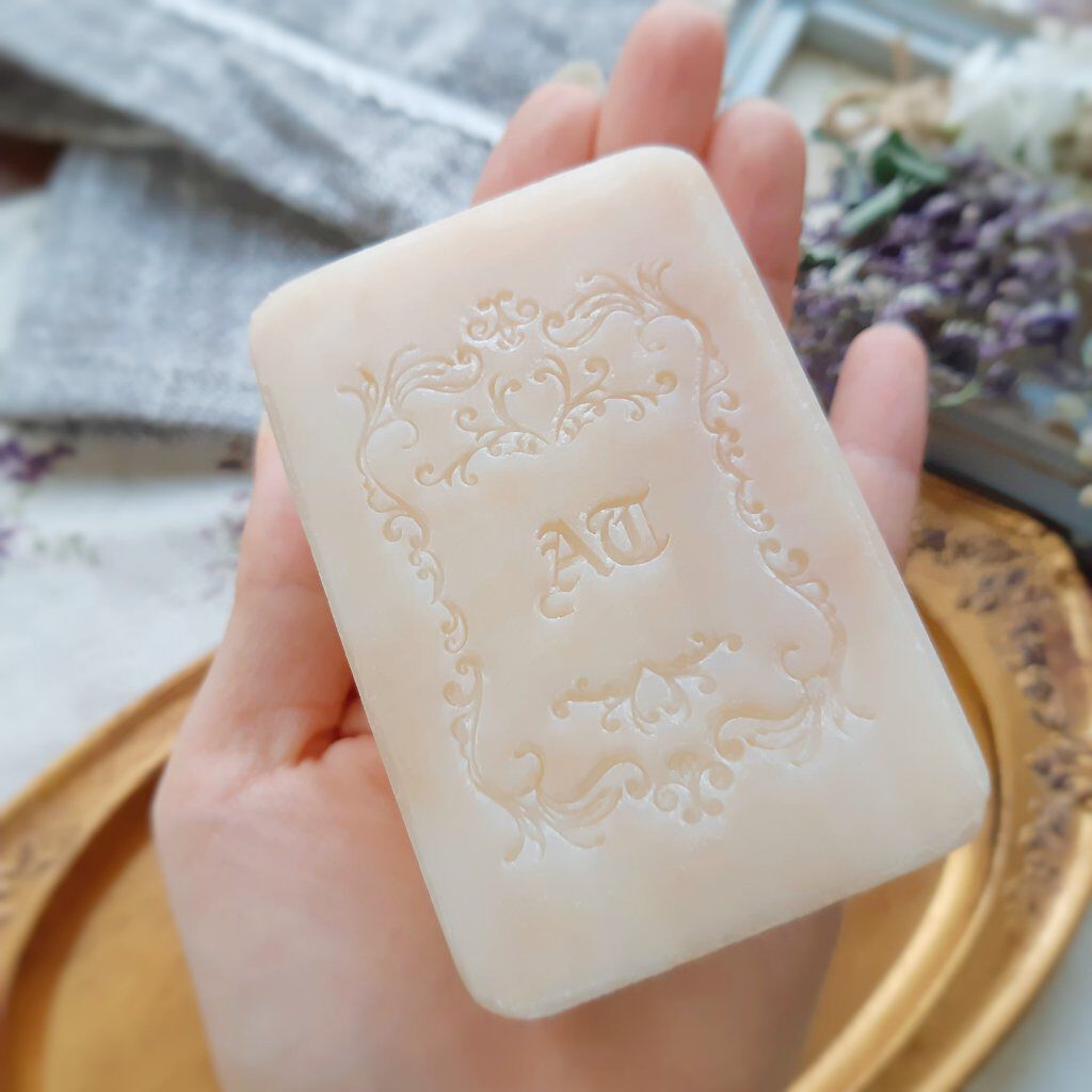 薔薇はちみつ石鹸/麗凍化粧品/洗顔石鹸を使ったクチコミ(2枚目)