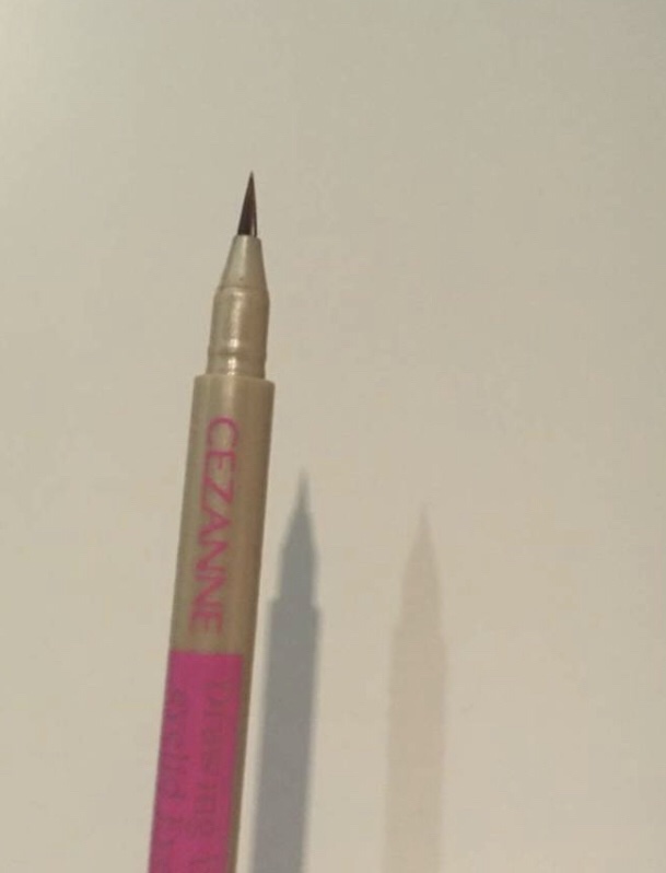 描くふたえアイライナー/CEZANNE/リキッドアイライナーを使ったクチコミ（1枚目）