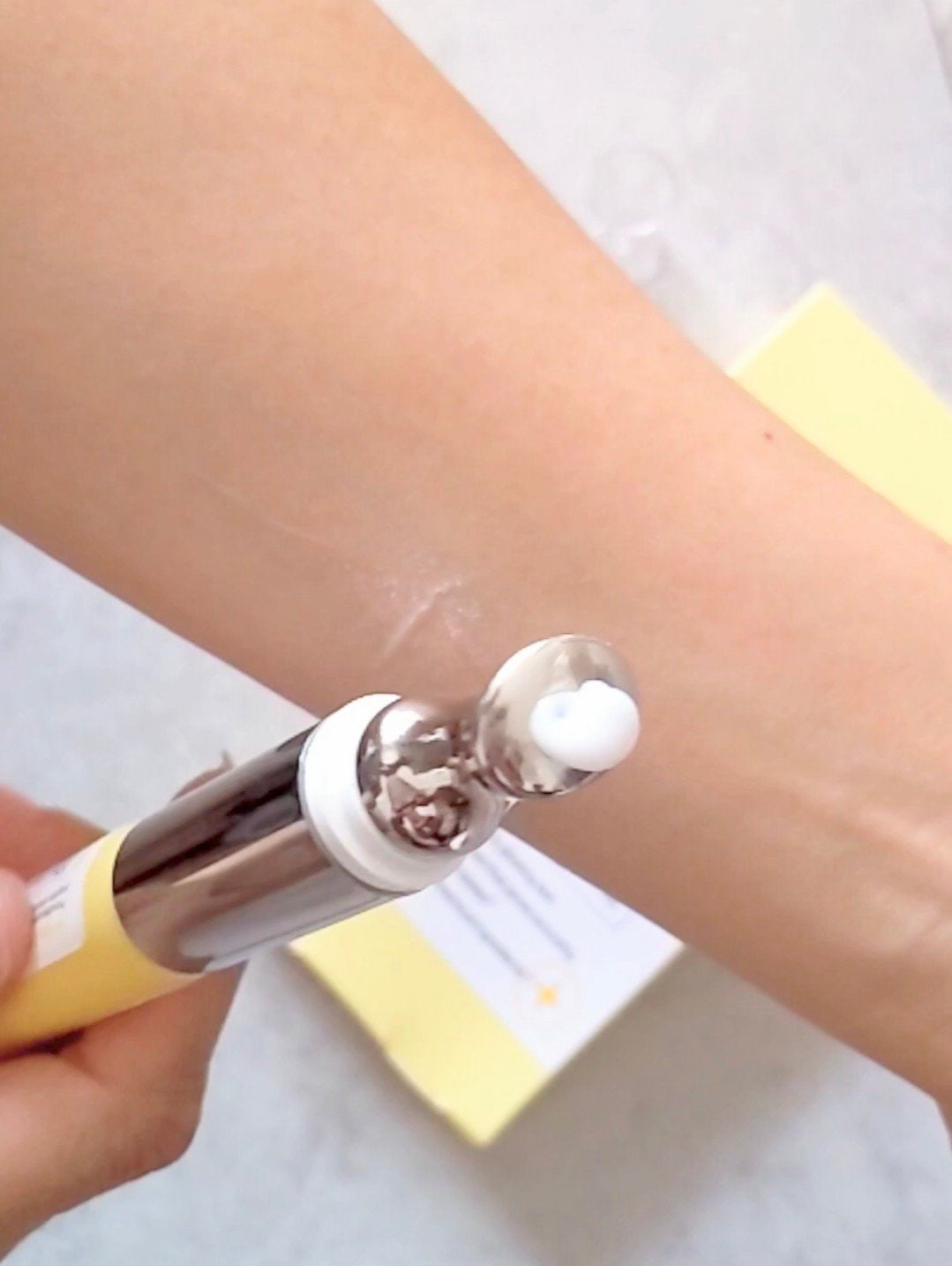 デュアルダムガーラックビタCオートアイクリーム/Dr.Twenty Project/アイケア・アイクリームを使ったクチコミ(5枚目)