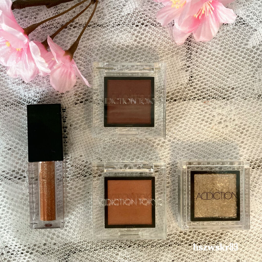 ザ リキッド アイシャドウ　ウルトラスパークル/ADDICTION/リキッドアイシャドウを使ったクチコミ（2枚目）