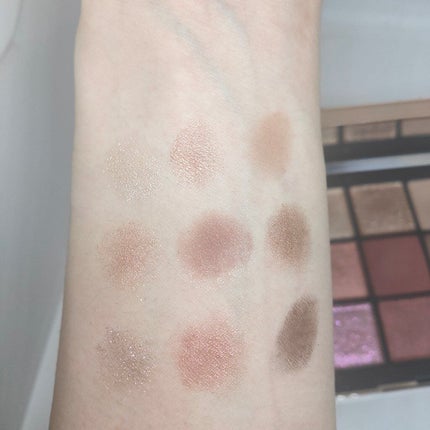 アンインヒビテッド アイシャドーパレット/NARS/アイシャドウパレットを使ったクチコミ(3枚目)