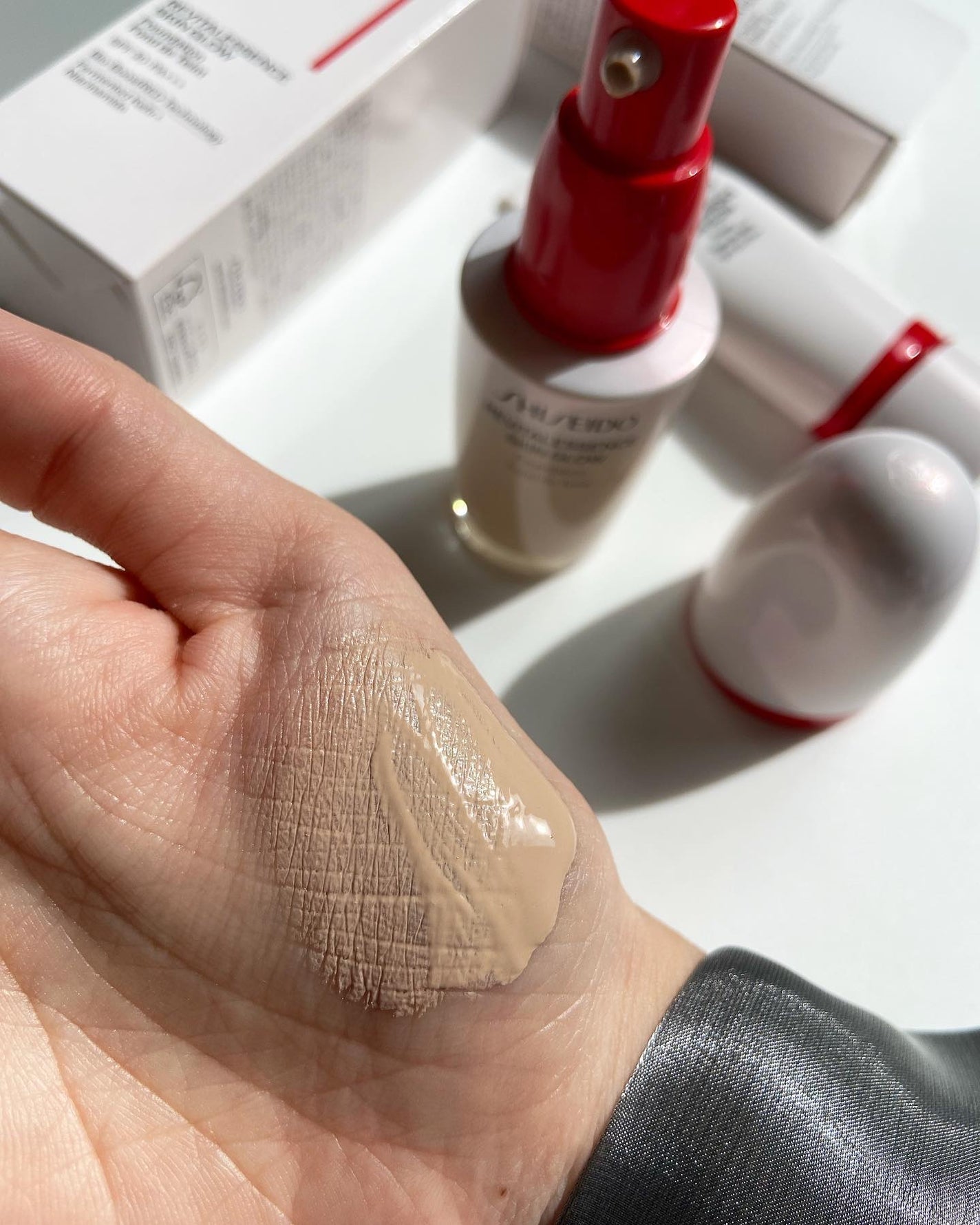 エッセンス スキングロウ ファンデーション/SHISEIDO/リキッドファンデーションを使ったクチコミ(8枚目)