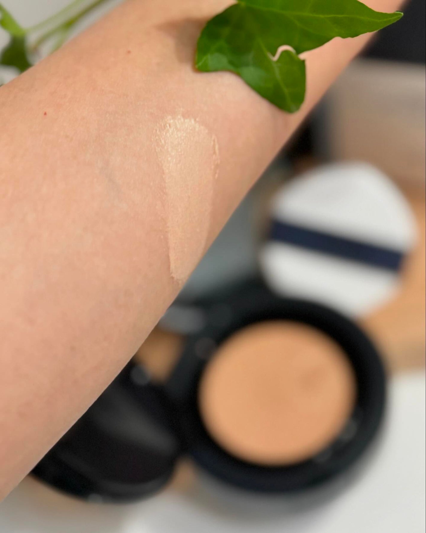 アルティメットフィット ロングウェアデニムクッション/OHUI/クッションファンデーションを使ったクチコミ(4枚目)