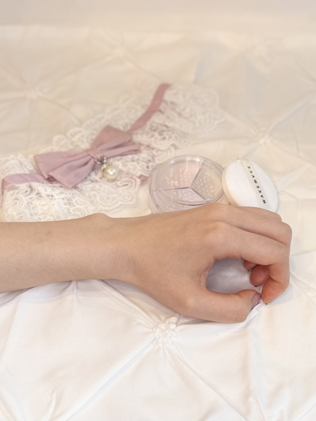 ステイフィクサーマルチカラーパウダー/wakemake/ルースパウダーを使ったクチコミ（2枚目）