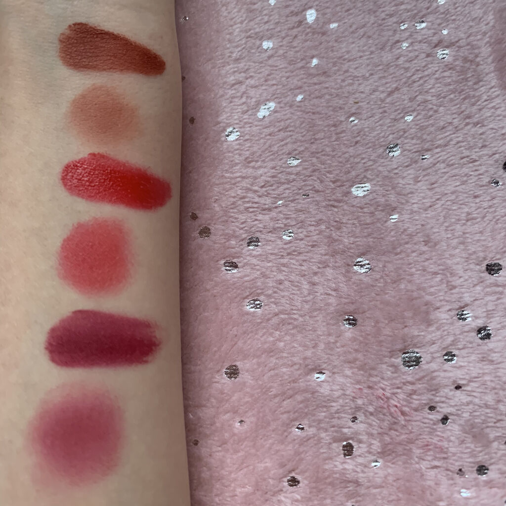 パウダー キス リキッド リップカラー バーニング ラブ/M・A・C/口紅を使ったクチコミ（2枚目）