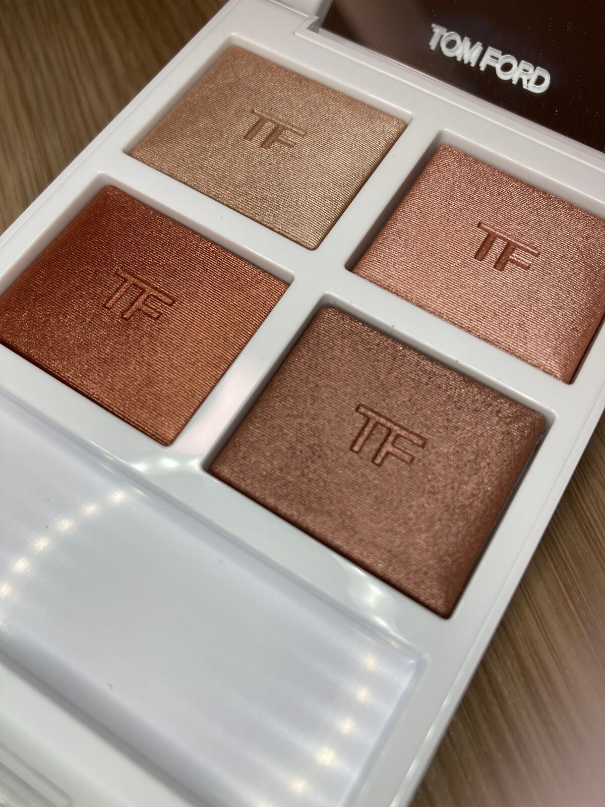 ソレイユ アイ カラー クォード/TOM FORD BEAUTY/アイシャドウパレットを使ったクチコミ(2枚目)