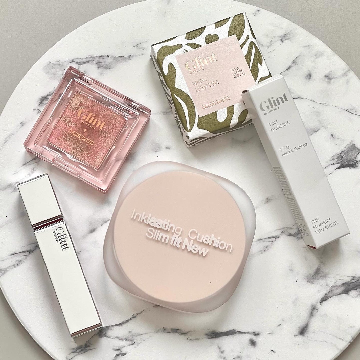 インクラスティングクッション|THE FACE SHOP他、2商品を使った インクラスティングクッション|THE FACE SHOP他、2商品を使った