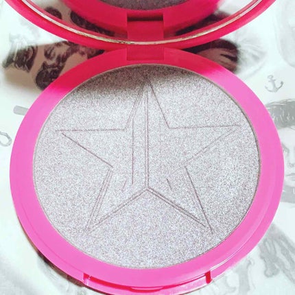 Jeffree star supreme frost/Jeffree Star Cosmetics/パウダーハイライトを使ったクチコミ(1枚目)