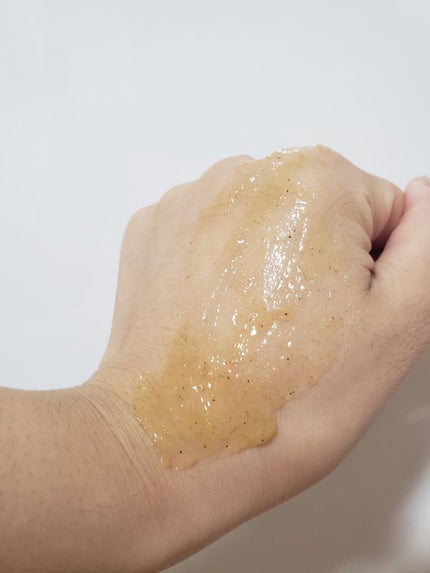 スキンスムーススクラブジェル/Beaumit/スクラブ・ゴマージュを使ったクチコミ(5枚目)