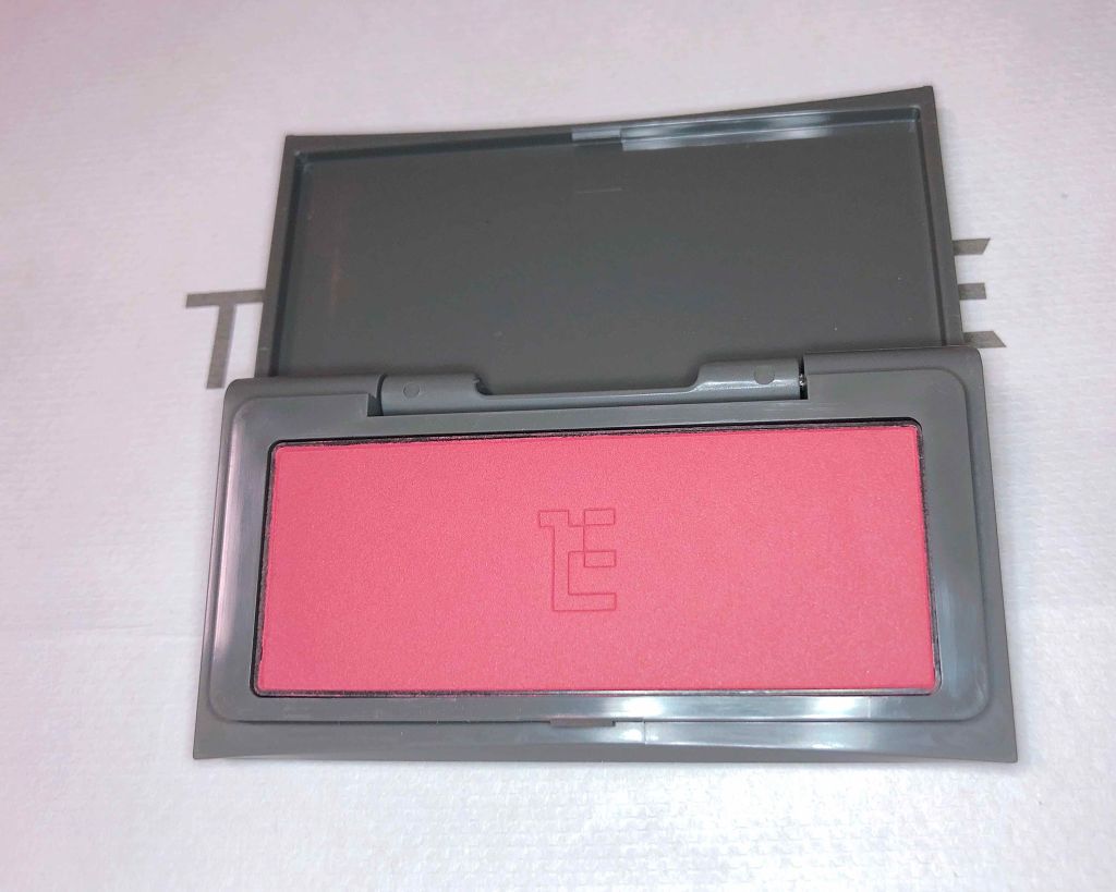 チーキーシークブラッシュ/THREE/パウダーチークを使ったクチコミ(1枚目)