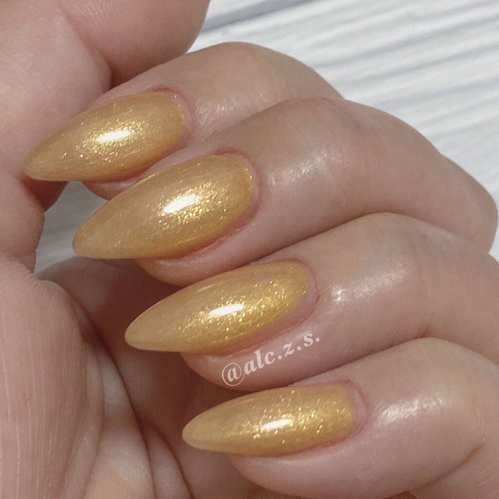 ネイルラッカー ダズリングビジュー/JILL STUART/マニキュアを使ったクチコミ(4枚目)