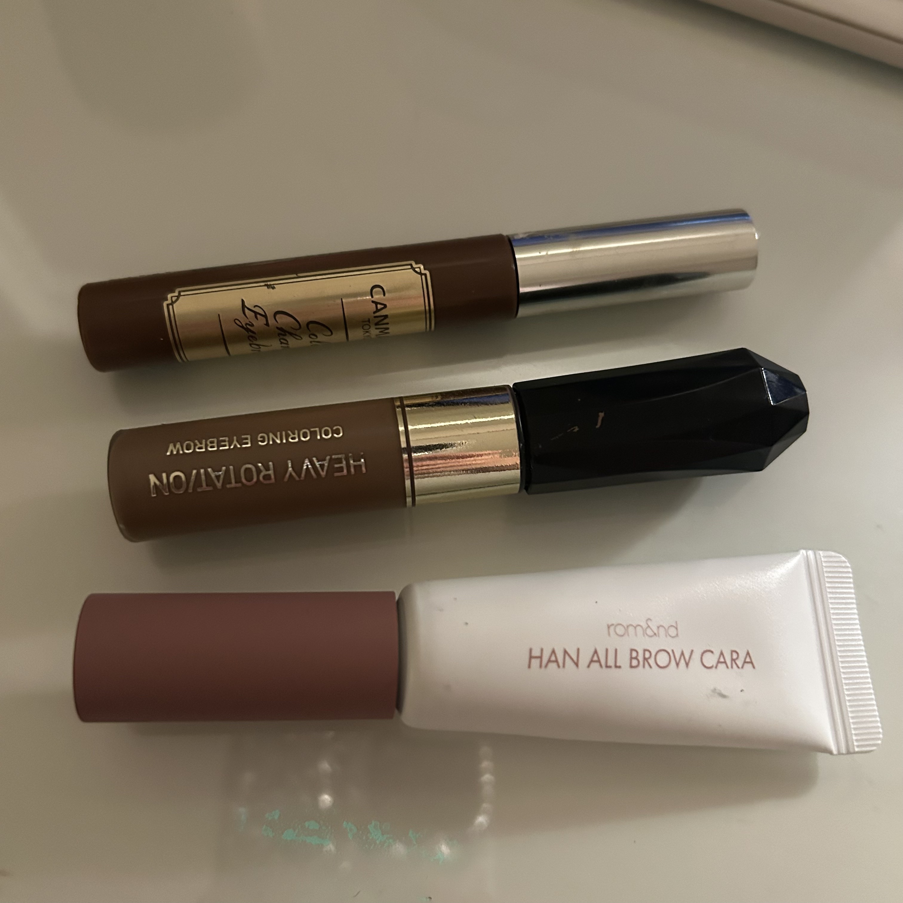 ヘビーローテーション カラーリングアイブロウEX/ヘビーローテーション/眉マスカラを使ったクチコミ（1枚目）