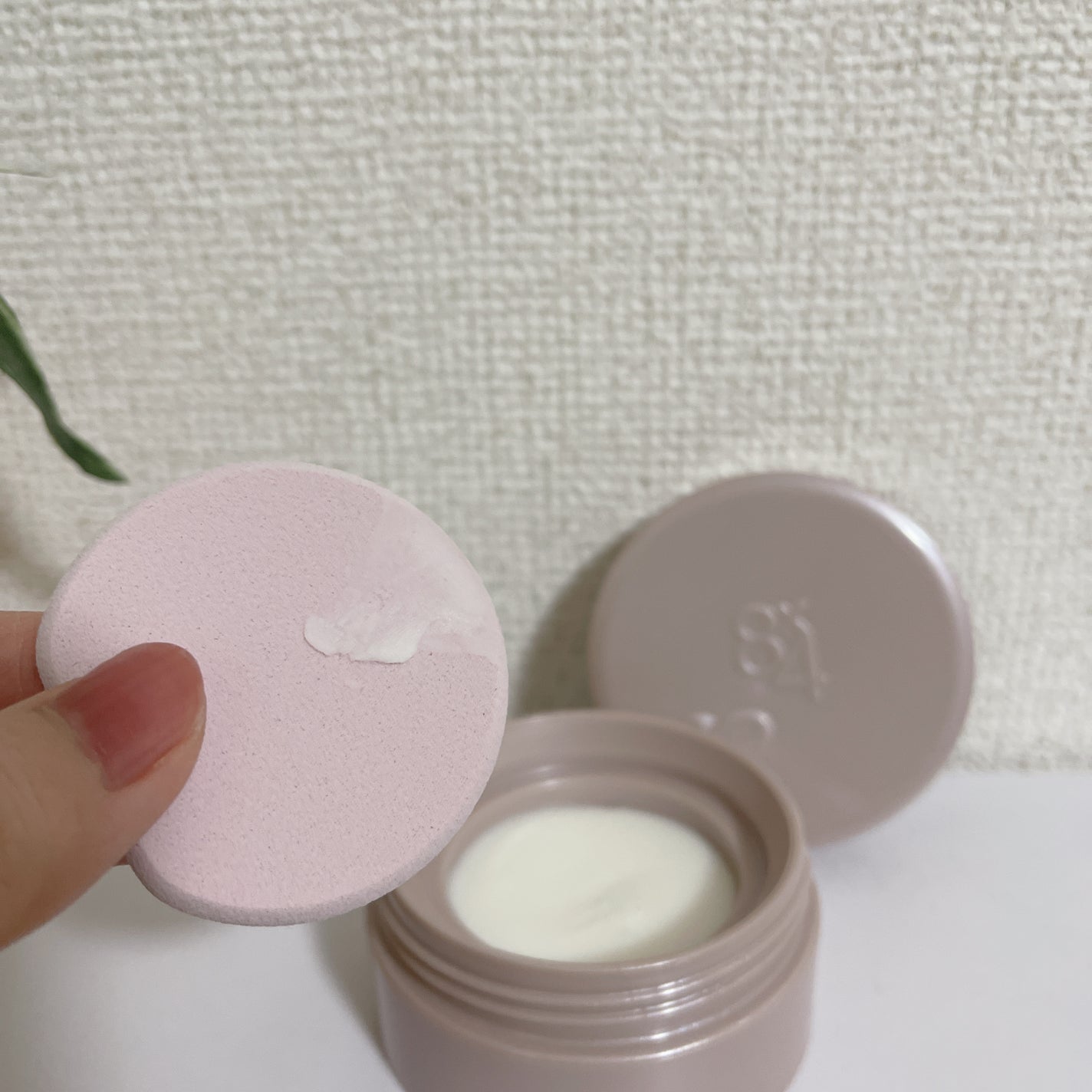 8x4 デオドラントパテ【医薬部外品】/8x4/デオドラント・制汗剤を使ったクチコミ(3枚目)