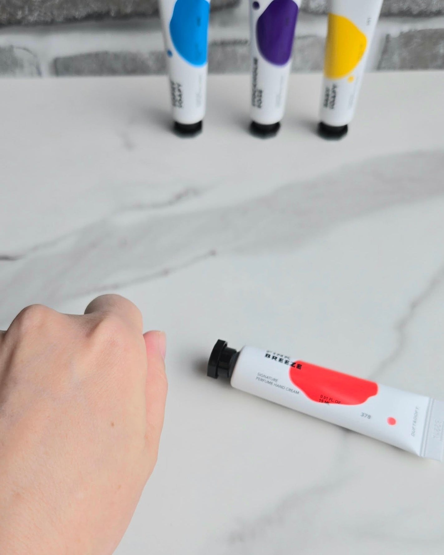 シグネチャーパフュームハンドクリームミニチュアギフトセット/DUFT&DOFT/ハンドクリームを使ったクチコミ(4枚目)