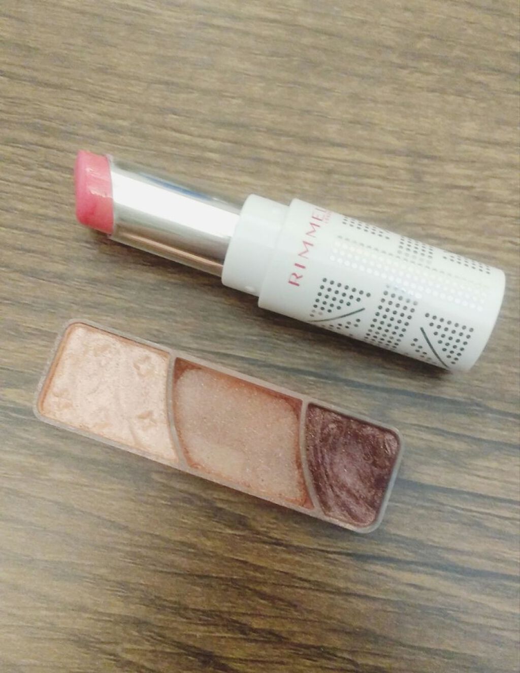 ラスティングフィニッシュ オイルティントリップ/リンメル ロンドン/リップティントを使ったクチコミ（1枚目）