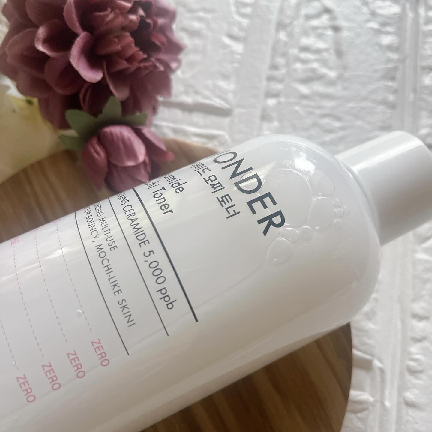 Wonder Ceramide Mochi Toner（トニーモリーワンダーCモチトナー）/TONYMOLY/化粧水を使ったクチコミ（2枚目）