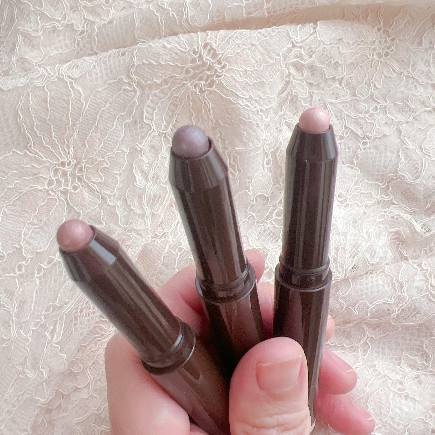 グリームオンフィットシャドウ/excel/スティックアイシャドウを使ったクチコミ(6枚目)