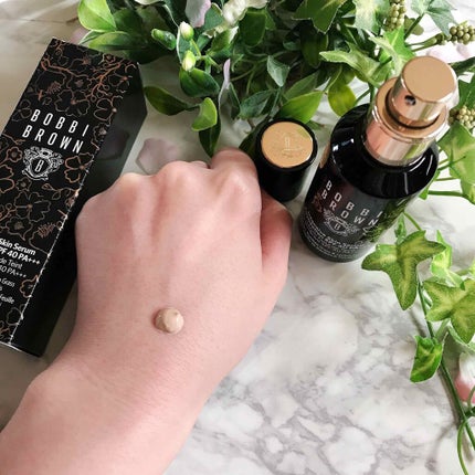 インテンシブ スキン セラム ファンデーション SPF40(PA++++)/BOBBI BROWN/リキッドファンデーションを使ったクチコミ(2枚目)
